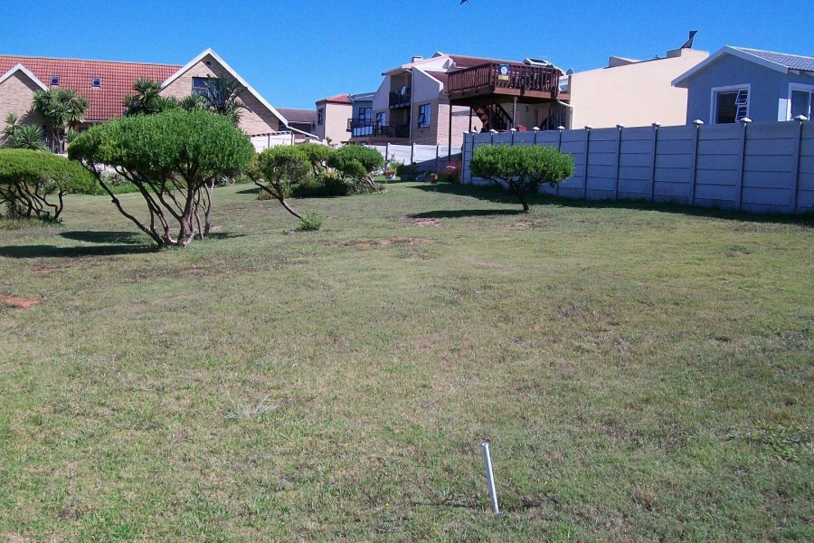 0 Bedroom Property for Sale in Wavecrest Eastern Cape